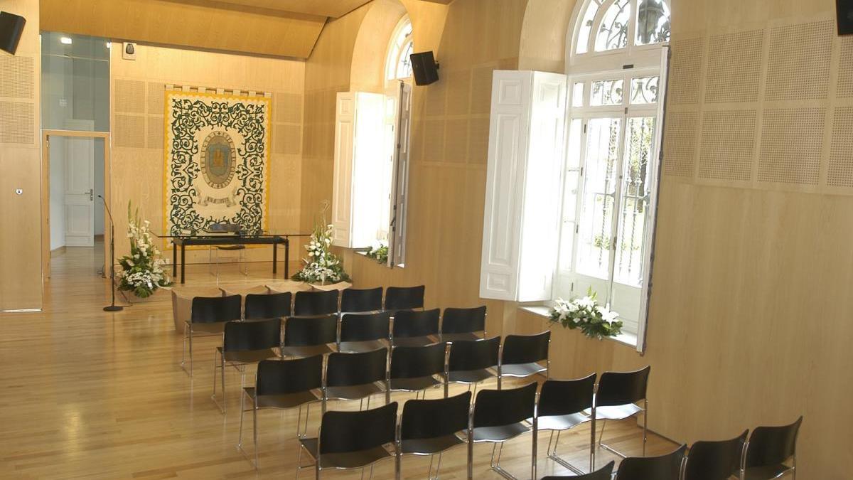 Salón donde se celebran las bodas civiles en el Ayuntamiento