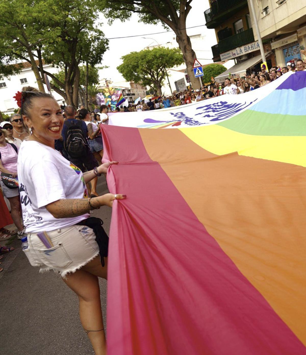 Torremolinos reivindica la cultura en la manifestación del Pride | ÁLEX ZEA