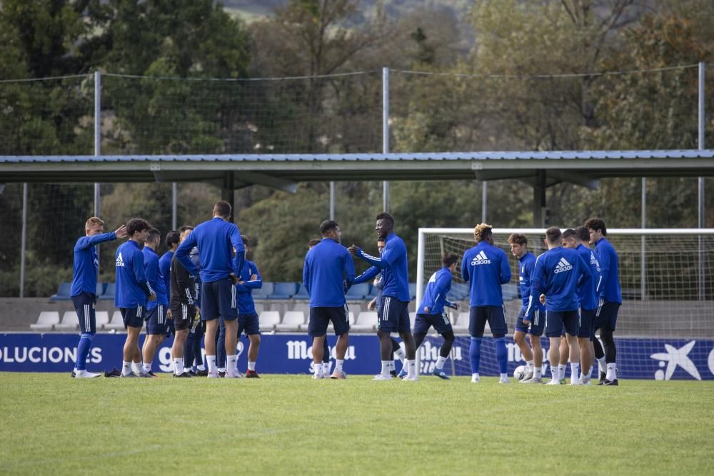 Entrenamiento del Oviedo tras el derbi