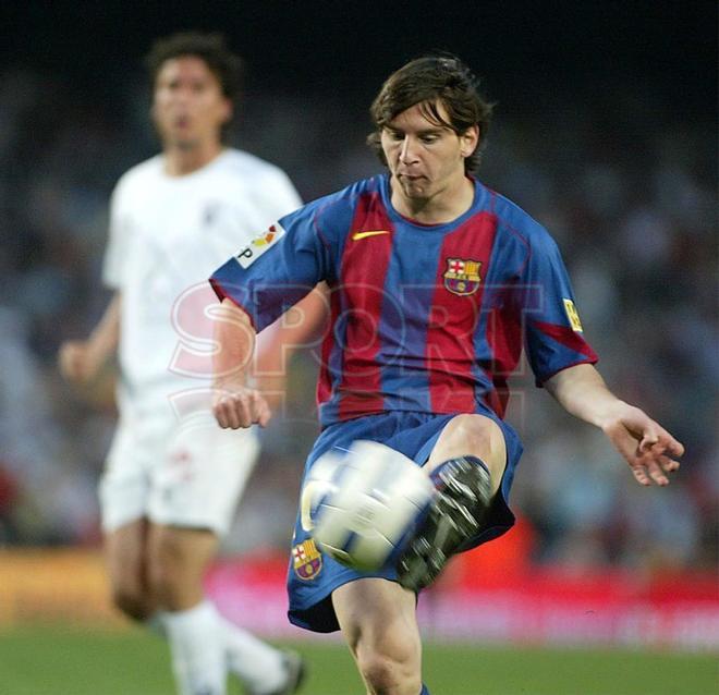 15 años del primer gol de Messi con el Barça