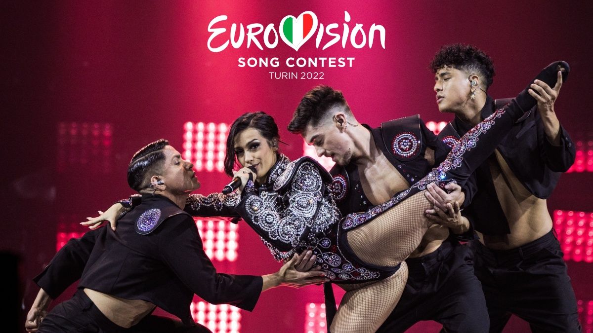 Chanel en el escenario de Eurovisión 2022