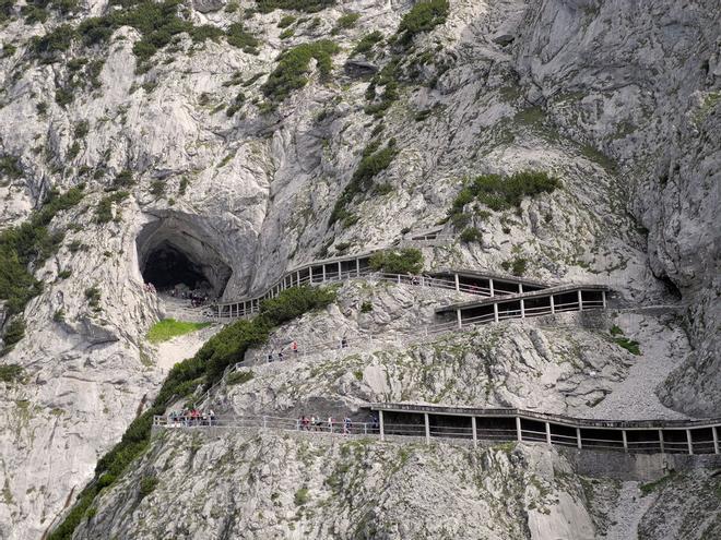 Cueva Eisriesenwelt en Austria