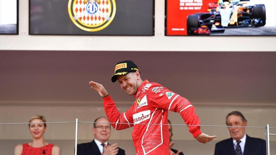 Vettel se destaca en Mónaco