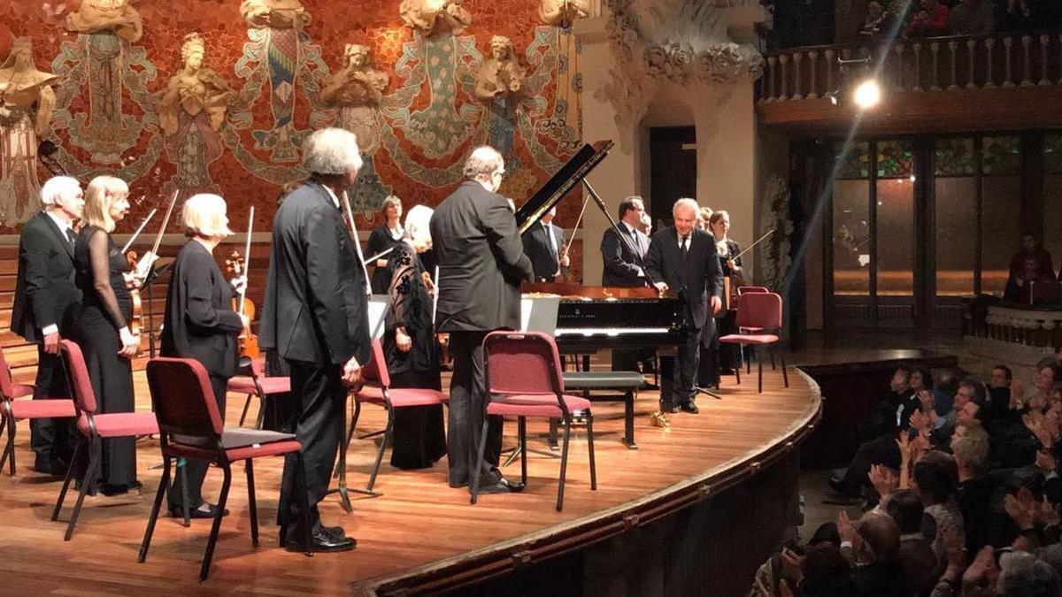 András Schiff y su formación cappella Andrea Barca, en el Palau de la Música