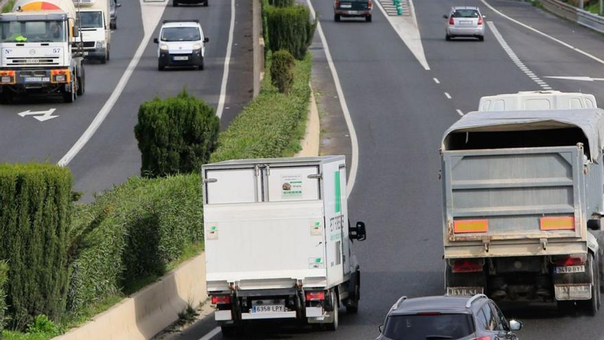 Los transportistas de Ibiza decidirán en los próximos días si secundan el paro