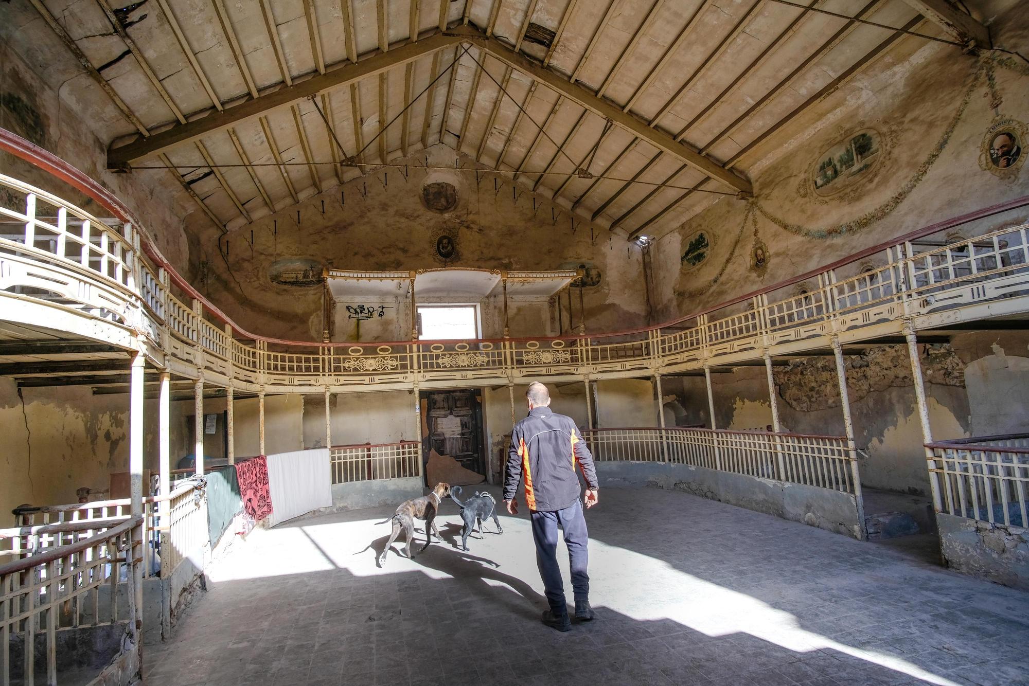 Así es la Colonia de Santa Eulalia, el pueblo donde se graba 'L'Alqueria Blanca'