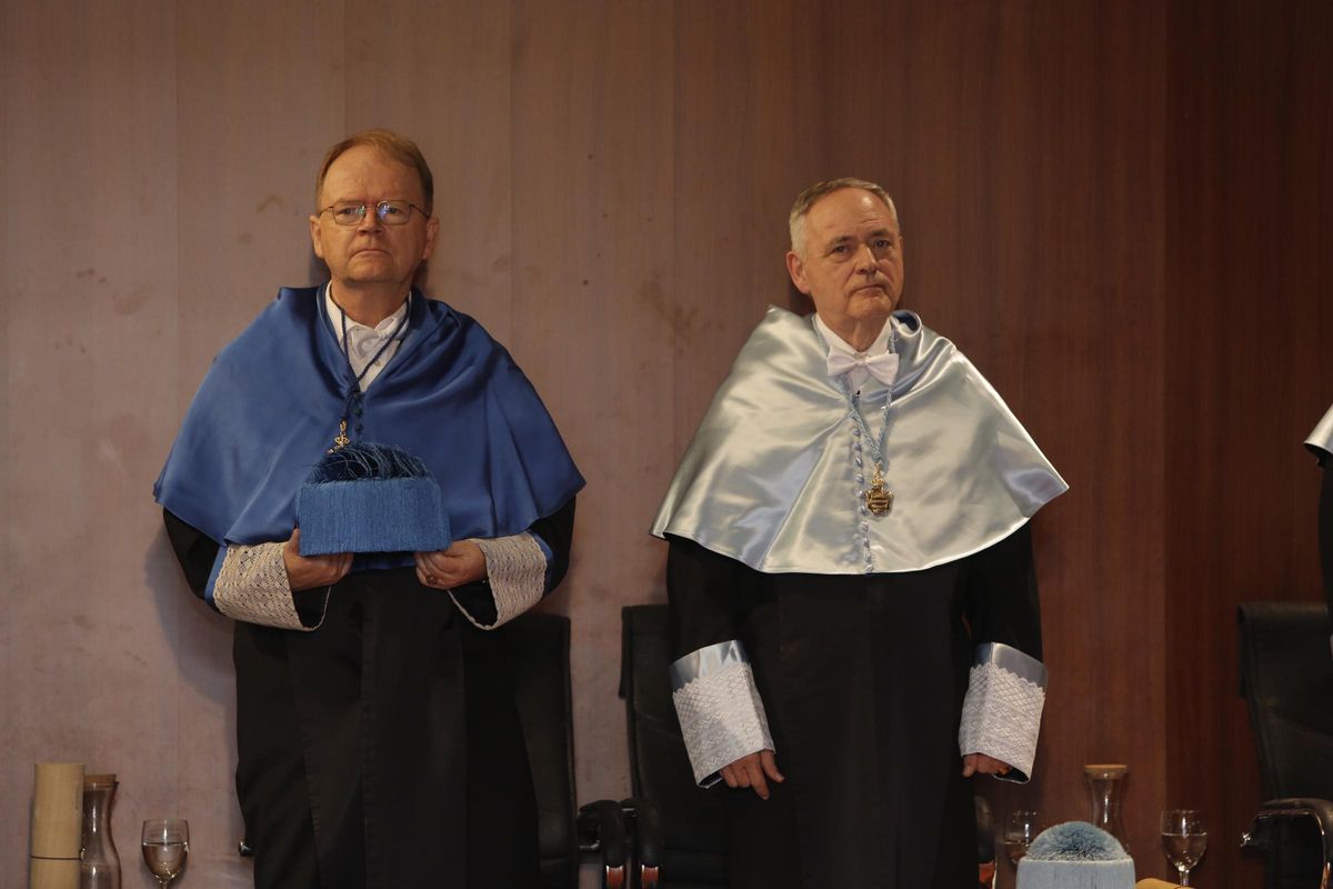 Los profesores Joachim Rosenthal y Antoni Ferrando Francés, doctor honoris causa de la UA