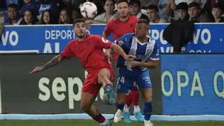 El Alavés domina a un Sevilla desaparecido en Vitoria en la primera mitad (1-0)