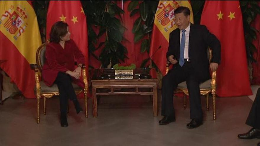 Soraya Sáenz de Santamaría se reúne con Xi Jinping en Gran Canaria