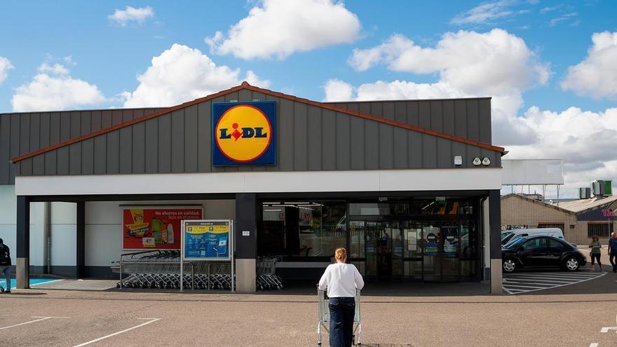 Lidl paga a los clientes por ir a su supermercado