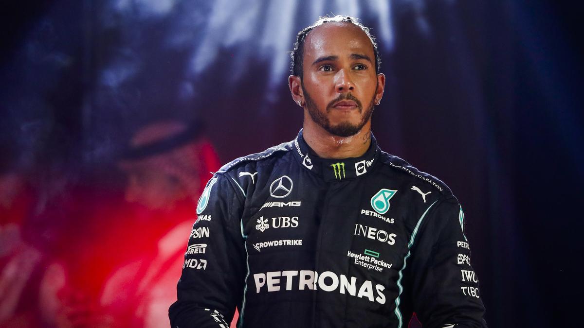 Lewis Hamilton gana el Gran Premio de Arabia Saudí en Yeda.
