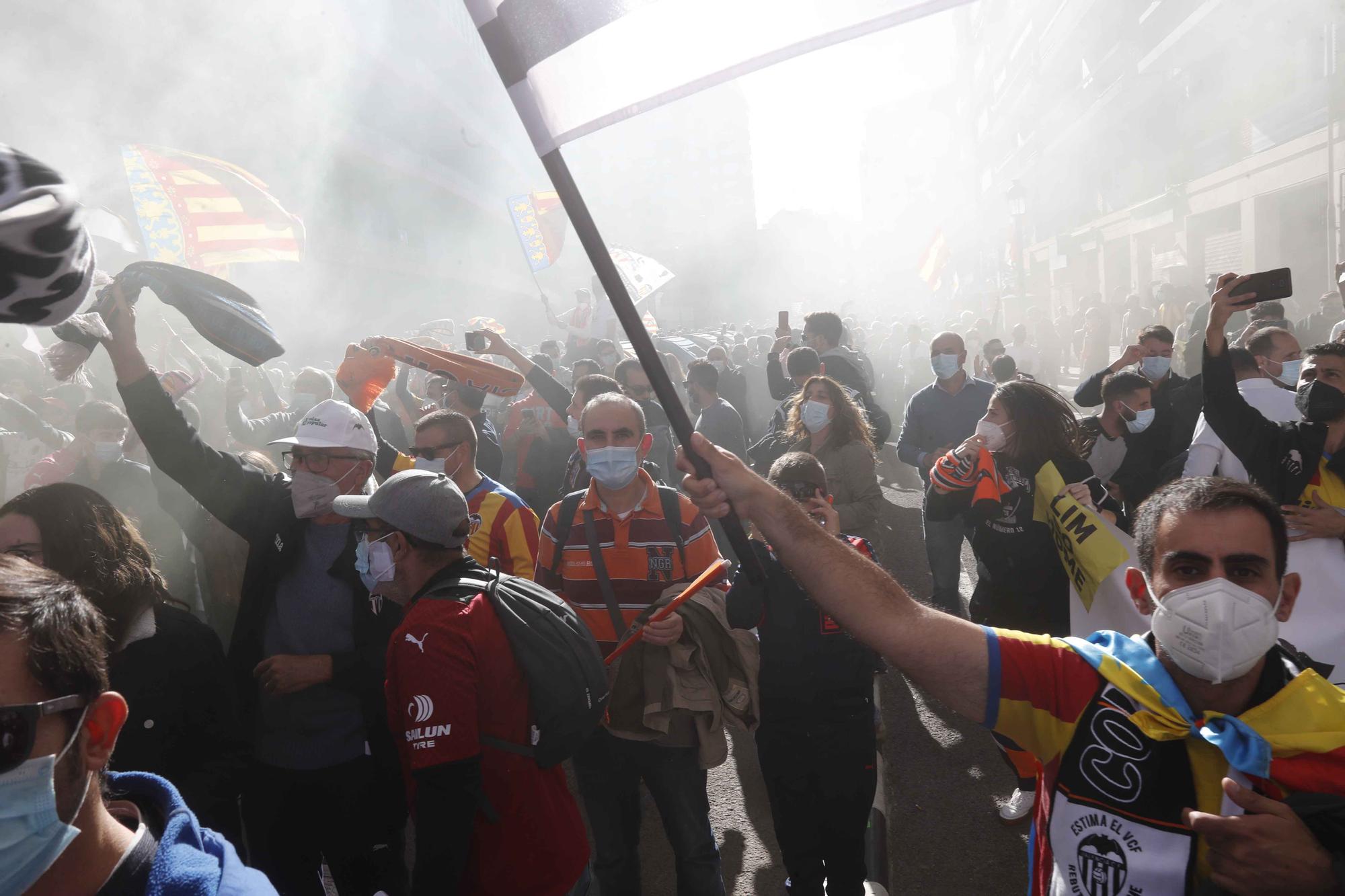 La manifestación valencianista contra Peter Lim (segunda parte)