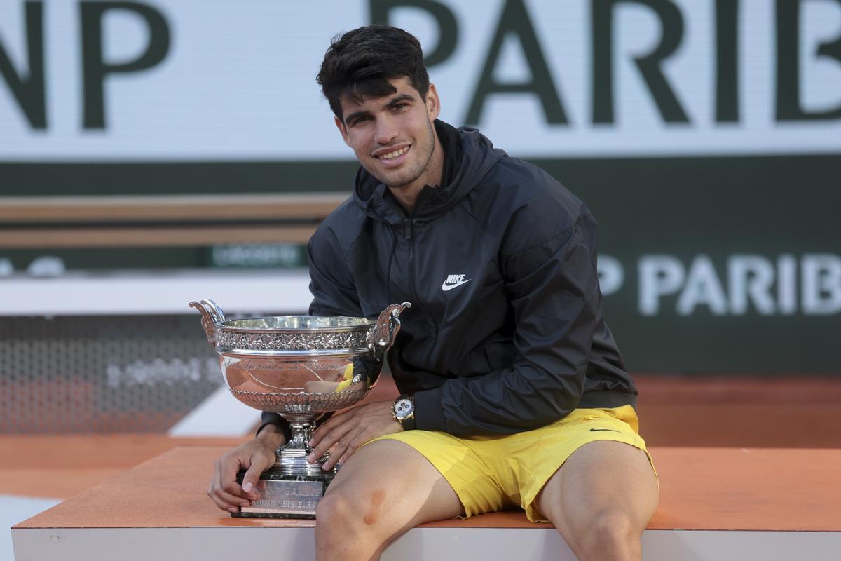 Carlos Alcaraz gana por primera vez Roland Garros en 2024