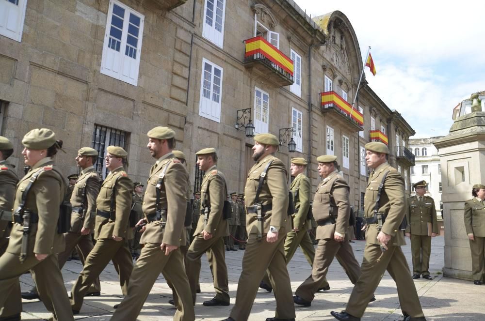 El nuevo jefe de la FLO preside su primer Día de las Fuerzas Armadas