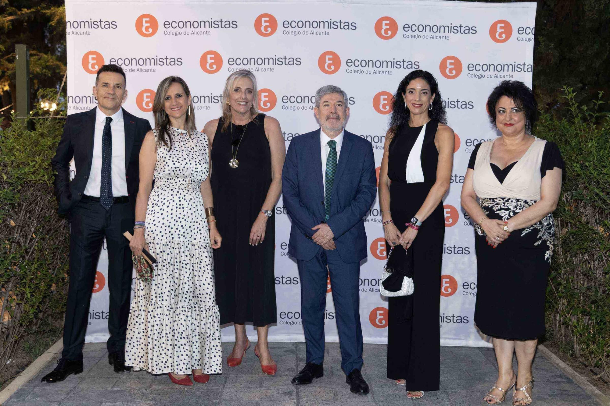 El Colegio de Economistas de Alicante celebra su cena anual en honor a su patrón