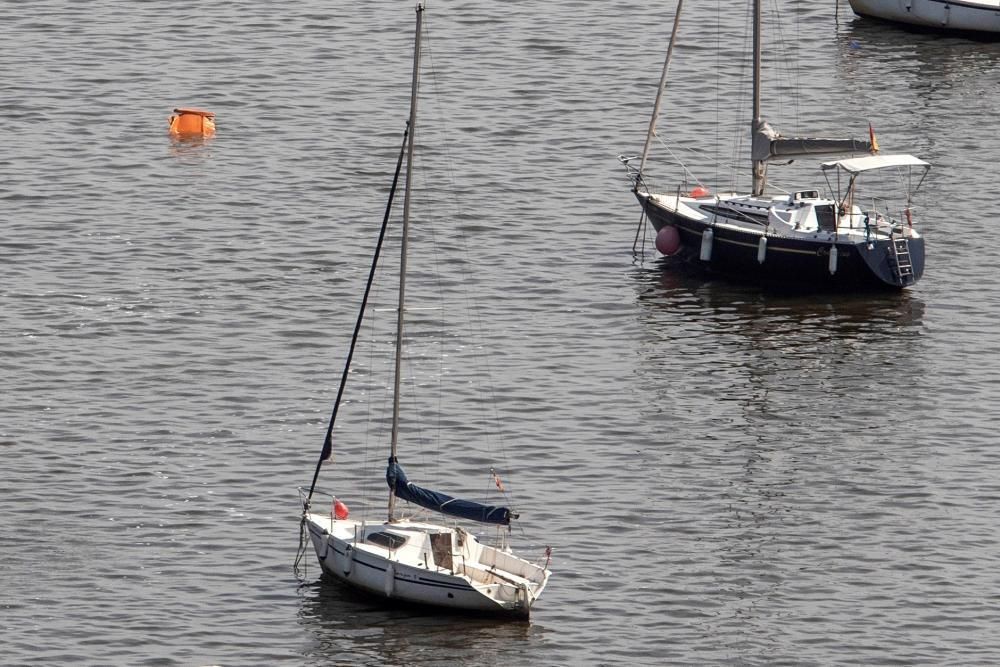 S'estavella una avioneta de l'Exèrcit al Mar Menor