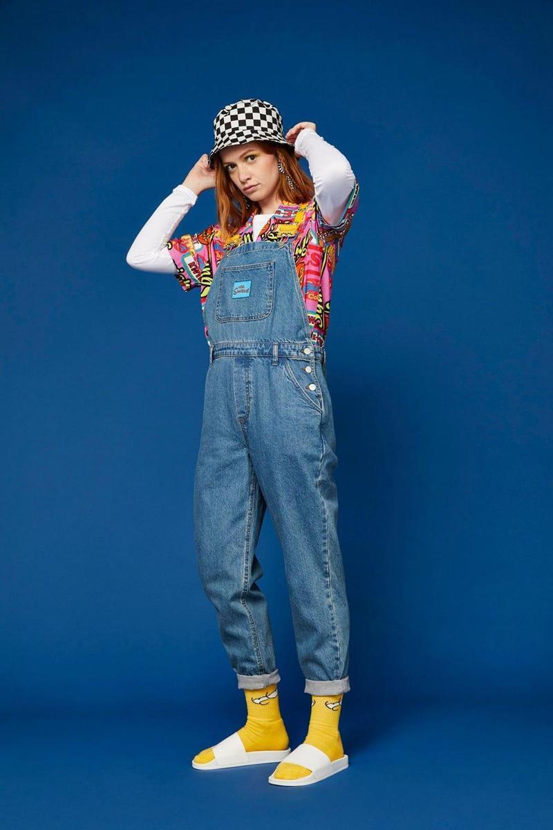 Peto, camisa, calcetines y hasta sombrero de la colección de los Simpsons para Asos