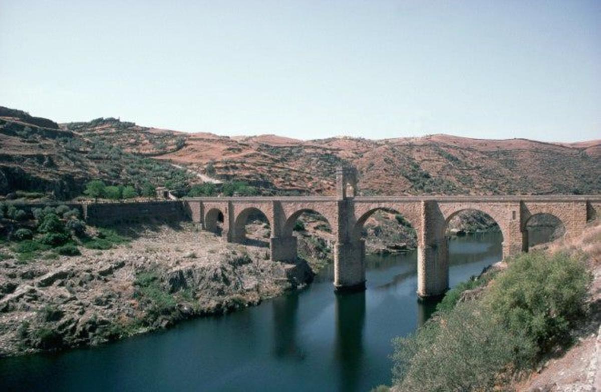 Puente de Alcántara (España)