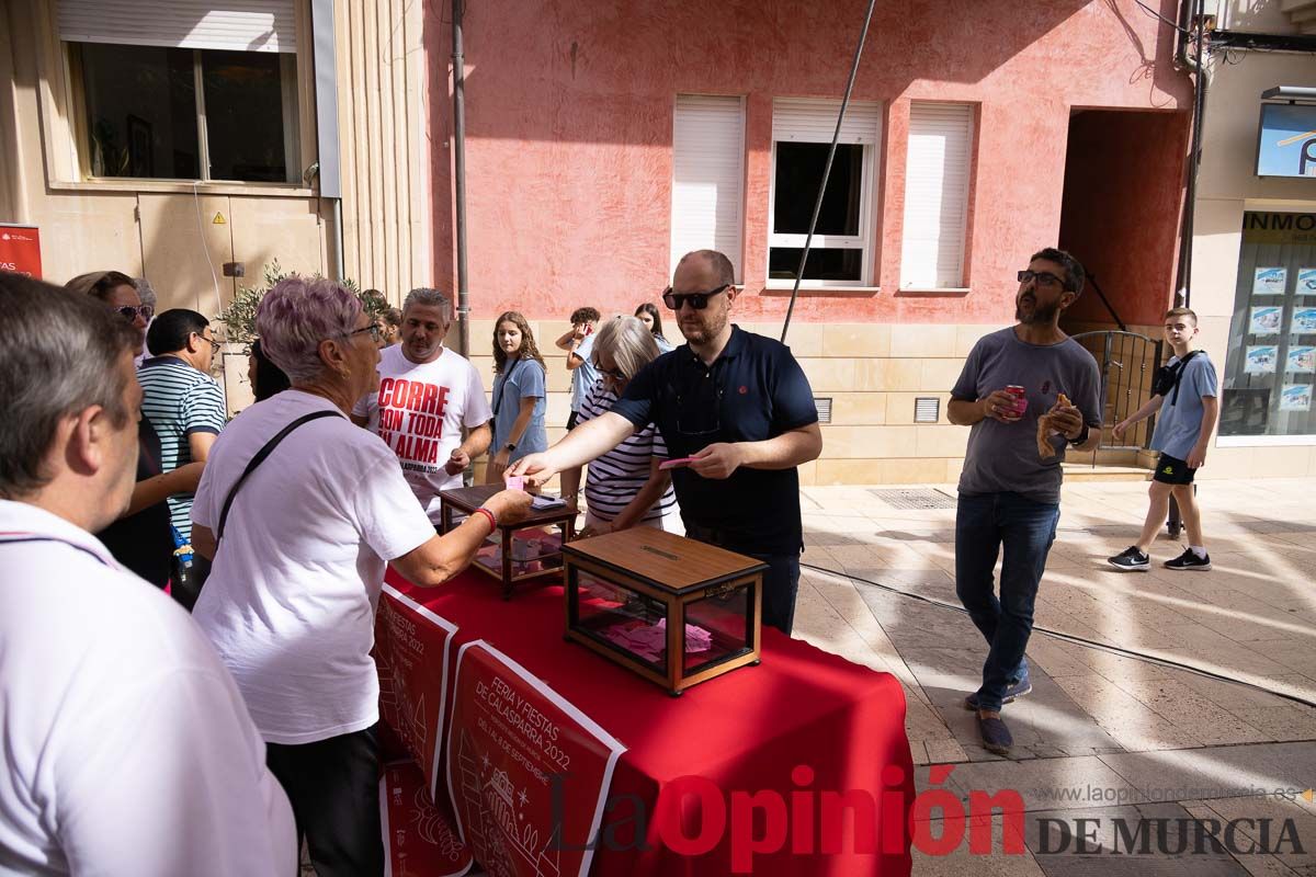 Chupinazo y encierro chico en Calasparra