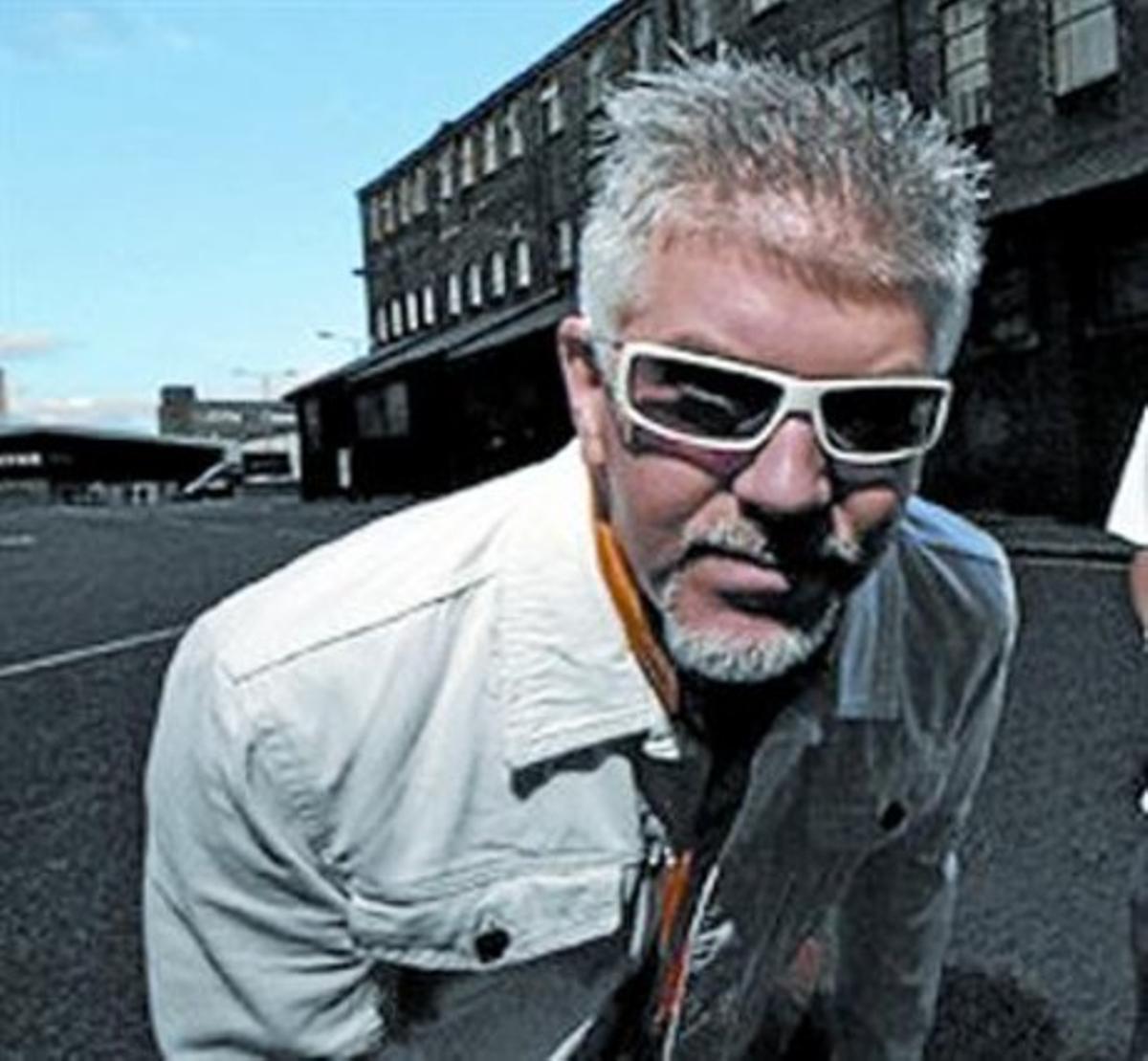 Geoff Wilkinson. Geoff Wilkinson.