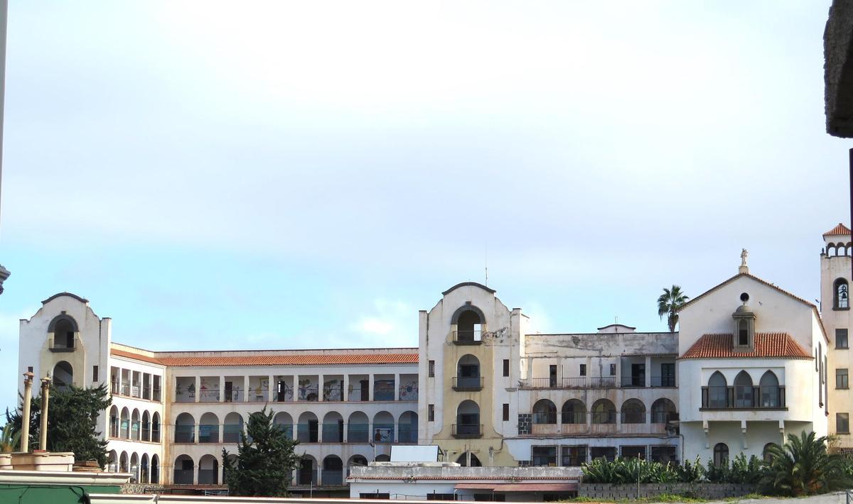Edificio de Los Salesianos en Santa María de Guía.