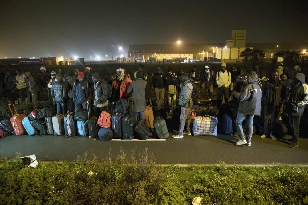 Desallotjament al camp de Calais