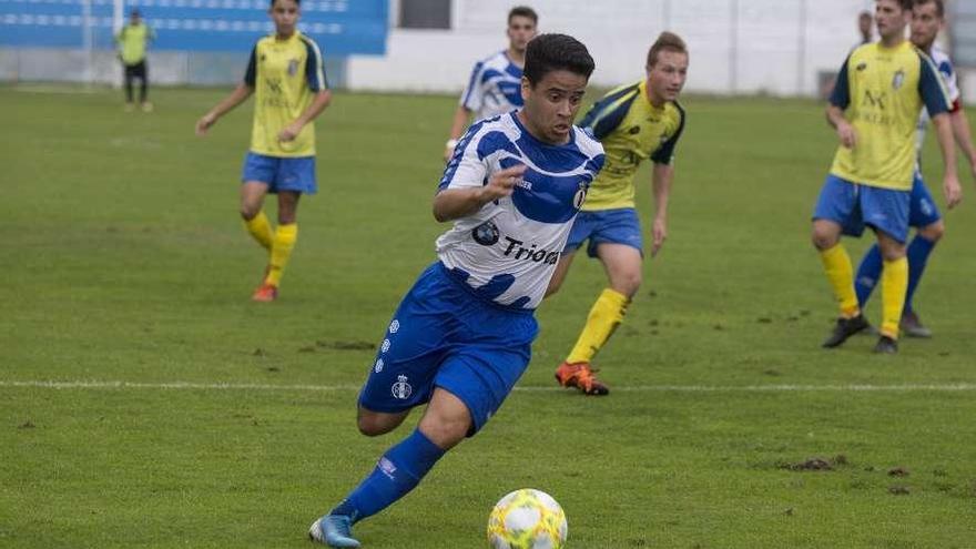 Armando, en un lance del partido de la semana pasada, ante el San Martín.