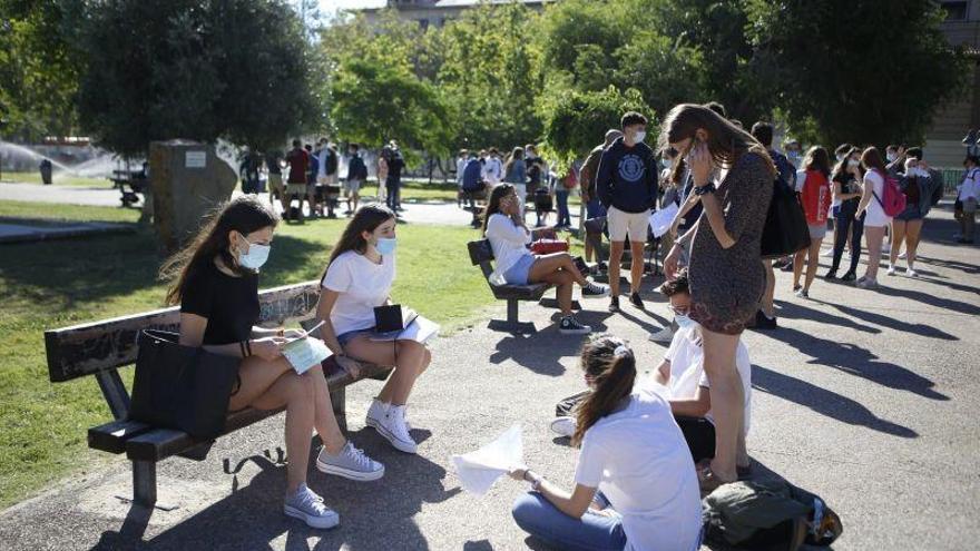 Más de 650 estudiantes empiezan mañana las pruebas de acceso a la Universidad en Aragón