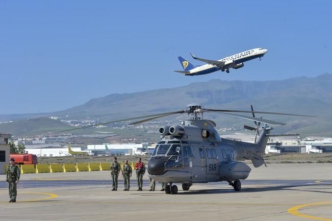 Presentación del nuevo helicóptero Superpuma ...