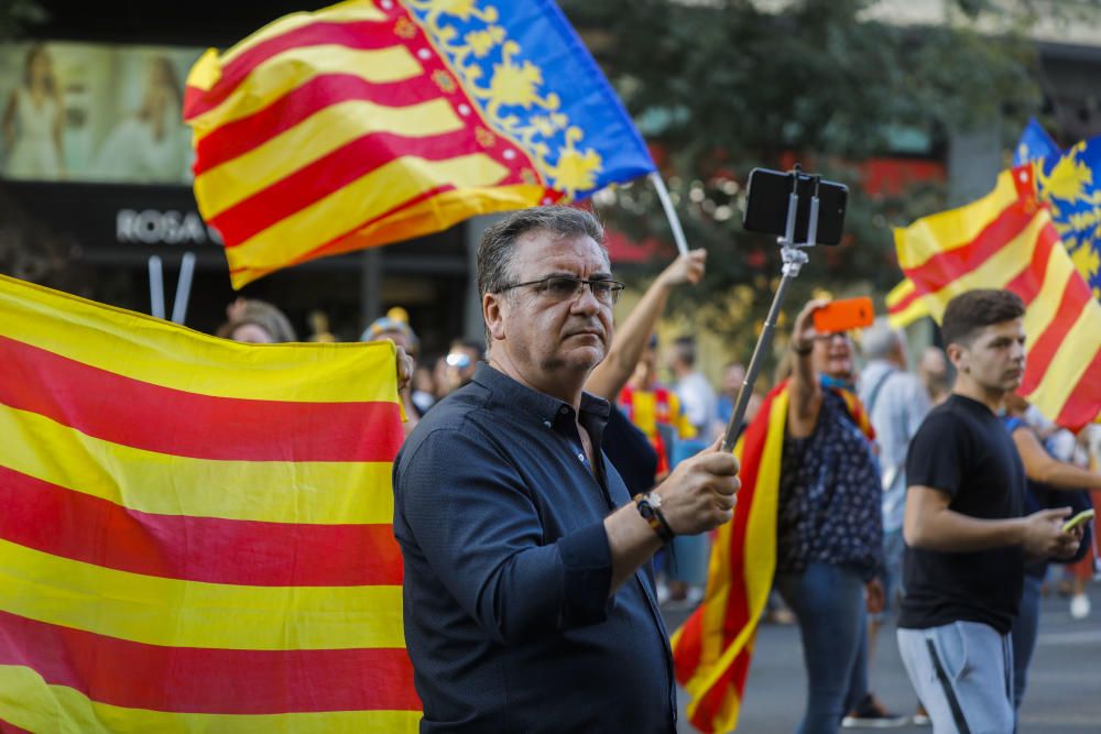 Manifestación 9 d'Octubre Valencia: tensión y altercados