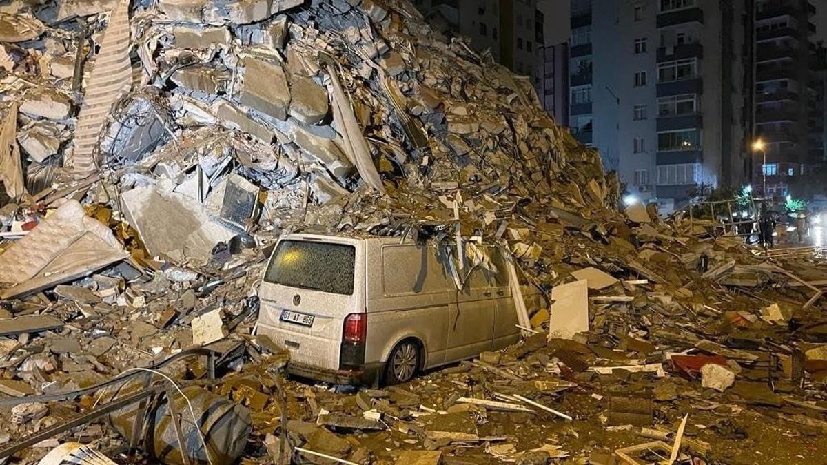 Cientos de muertos en Turquía y Siria por un terremoto de 7’8 grados
