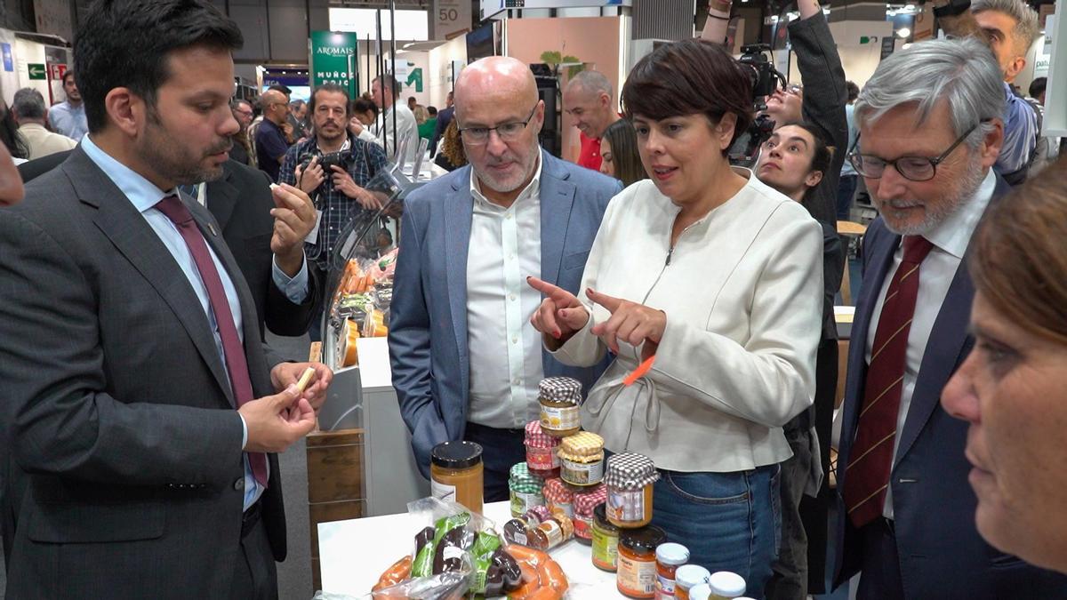 Los productores de quesos canarios acuden al Salón Gourmets en Madrid