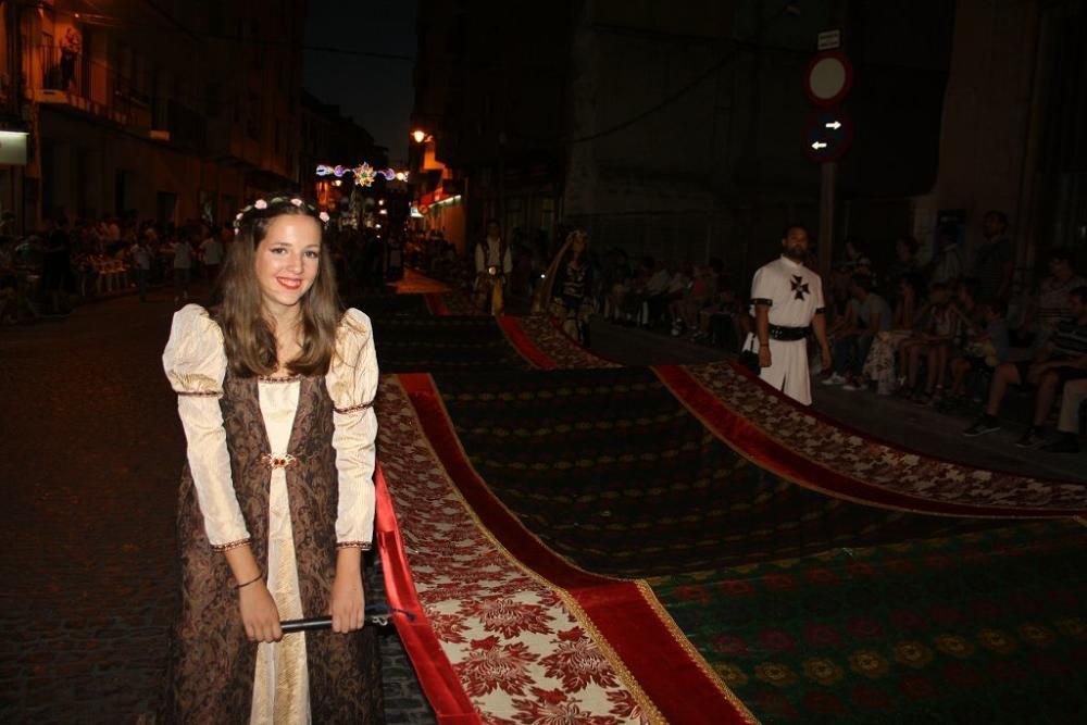 Los Moros y Cristianos de Jumilla cumplen treinta años con un espectacular desfile