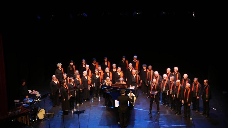 Un canto a Neruda desde Cangas