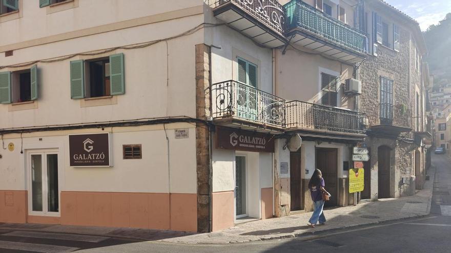Del negocio de los panes al de las casas: una nueva inmobiliaria abre en el centro de Bunyola en el local que ocupaba una panadería