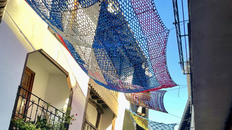 Una década tejiendo la calle en La Vera