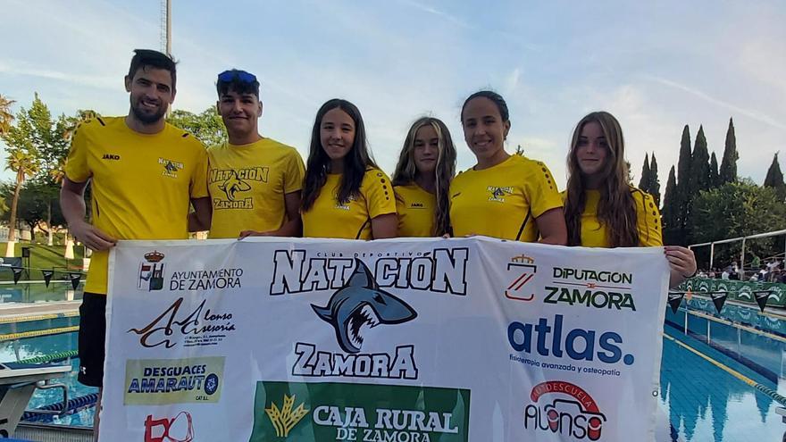 Expedición del CD Natación Zamora al &quot;Open Tres Culturas&quot;