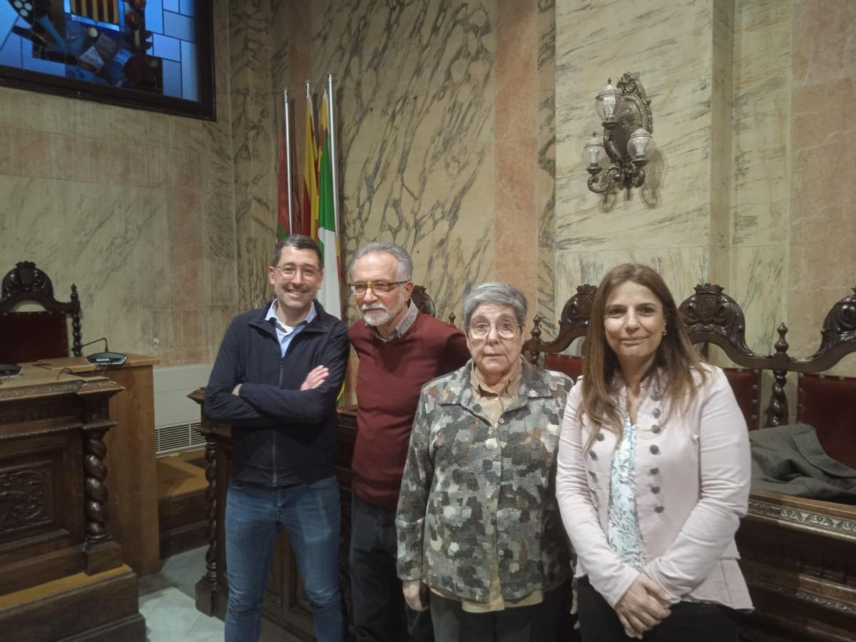 Els compareixents en l'acte d'homenatge