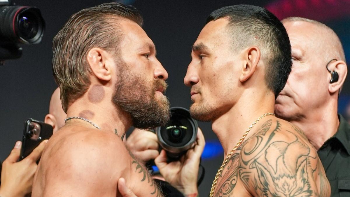 Conor McGregor vs Max Holloway