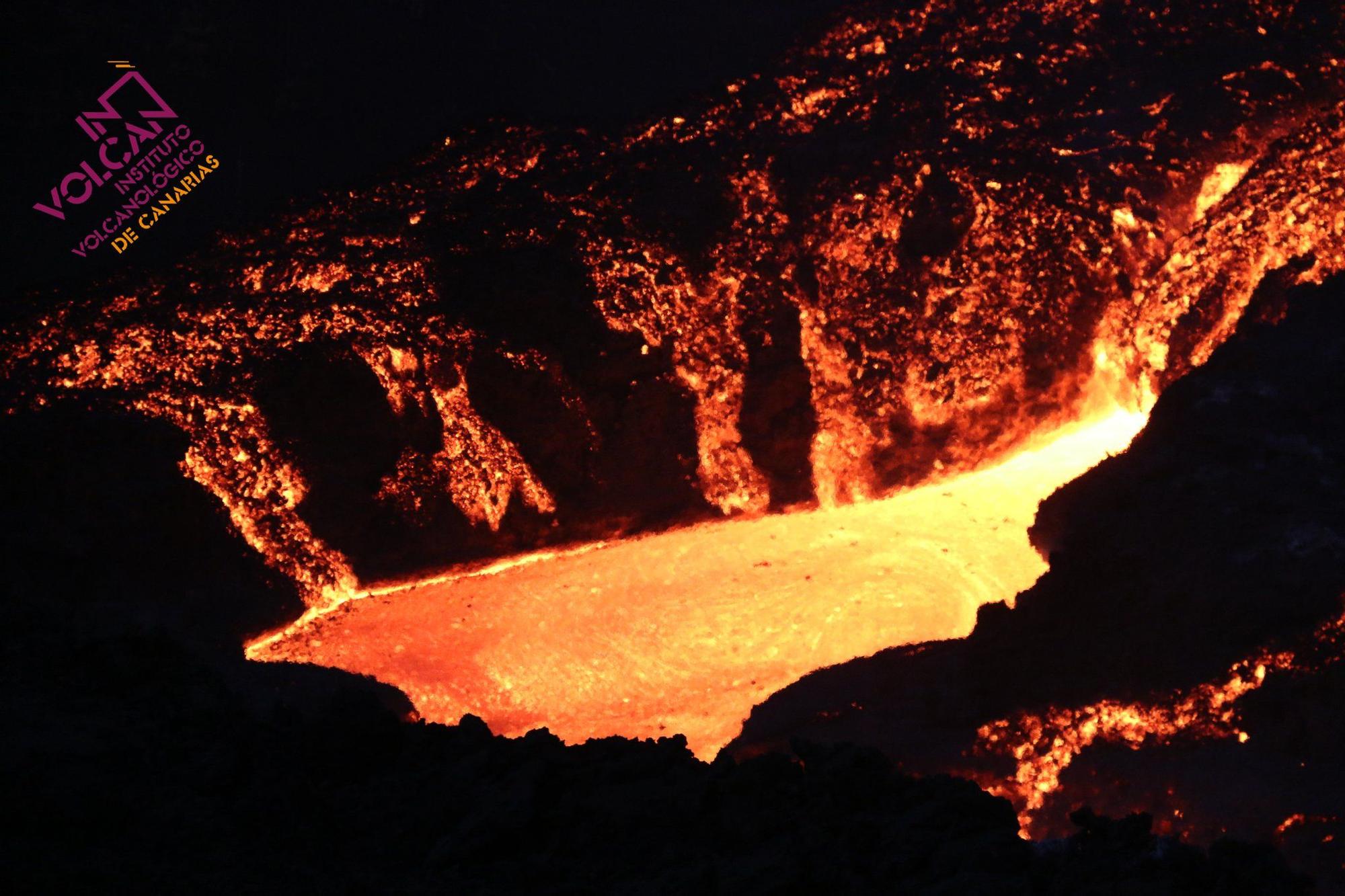 Imágenes del volcán de La Palma tras un mes de erupción