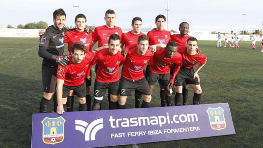 Alineación del Formentera en el último derbi contra la Peña Deportiva.