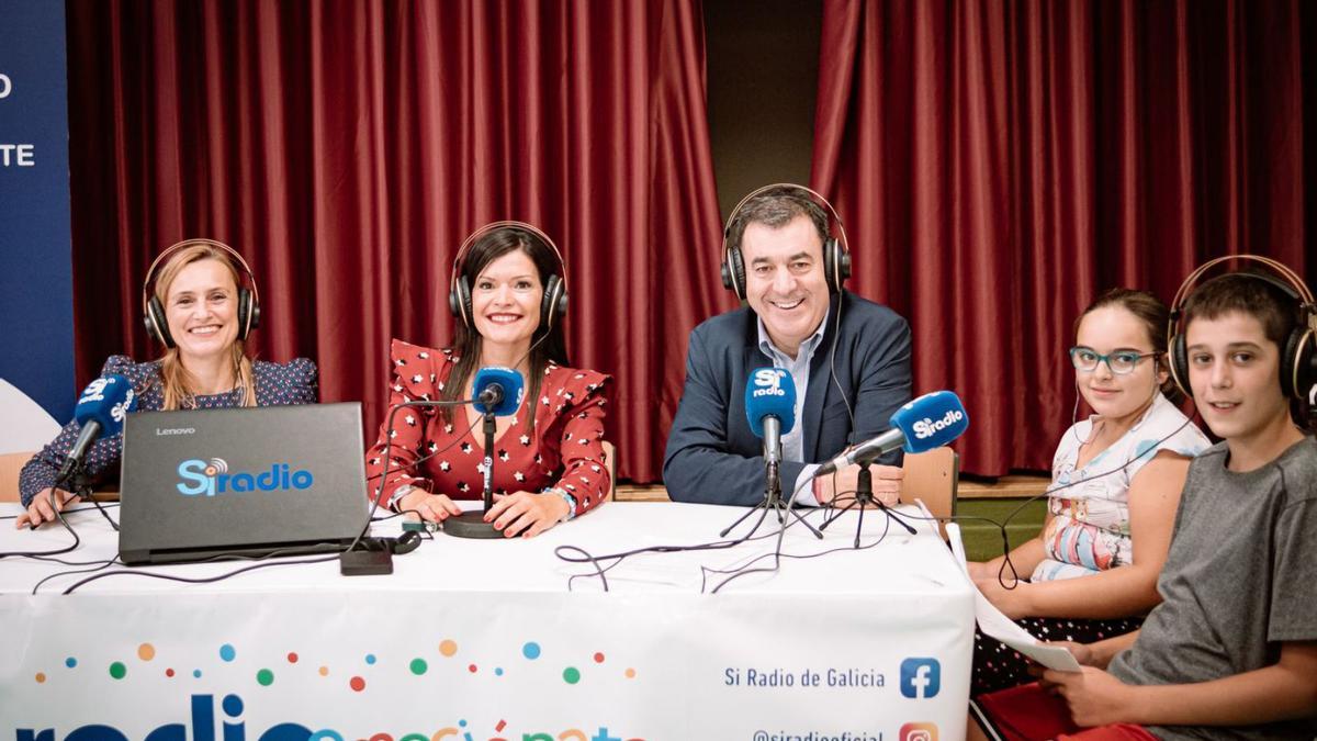 La radio emociona en Mos - Faro de Vigo