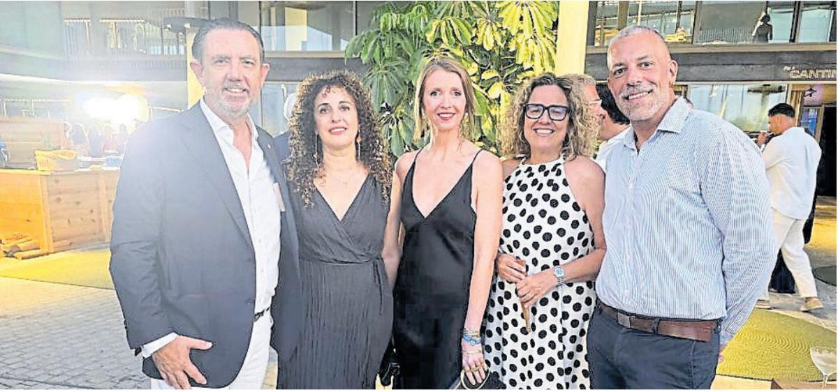 Alejandro Saenz de San Pedro, Lorena del Valle, Francina Melia, María Farnes y Alfons Gómez.
