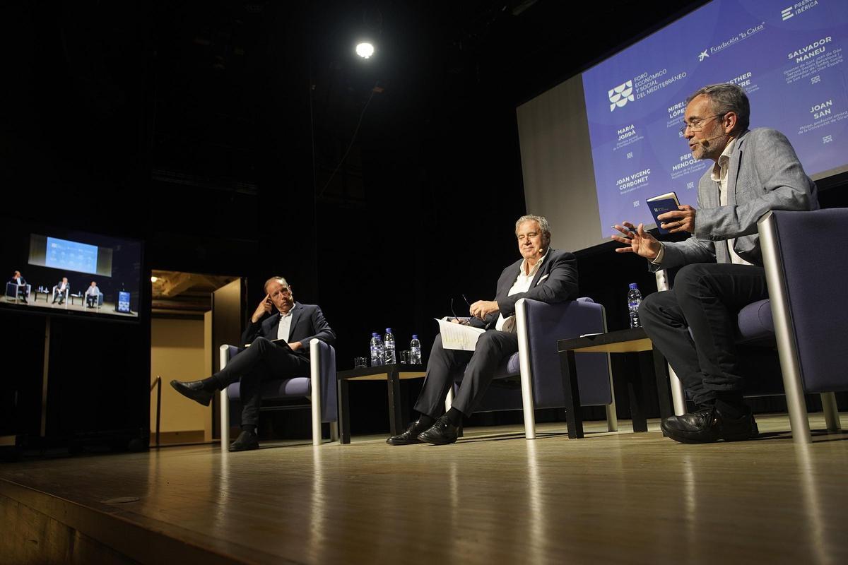 D'esquerra a dreta, Francesc Torralba, Jordi Bosch i Josep Calbó.