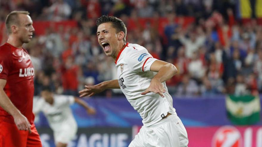 Lenglet celebrando un gol.