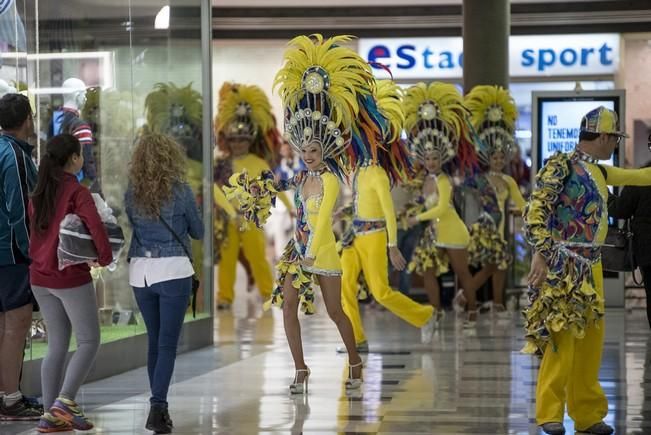 Donacion premio Reina del Carnaval del Centro ...