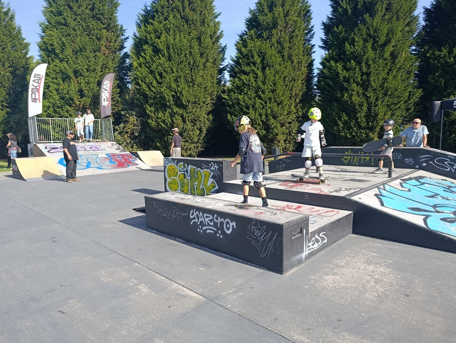 Llanera se sube a la tabla