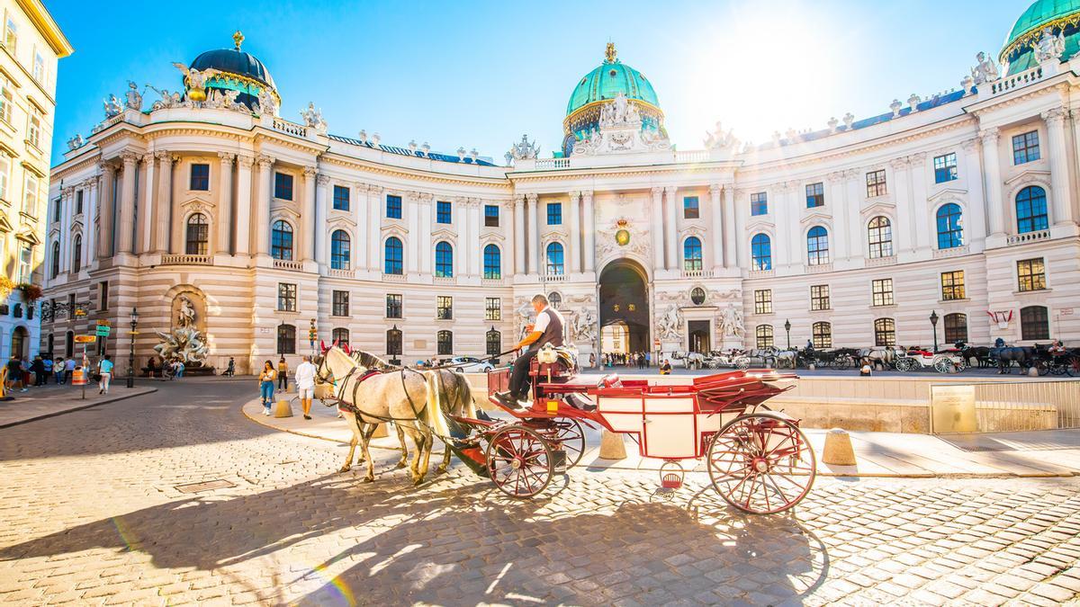 Así es Hofburg, uno de los mayores complejos palaciegos del mundo