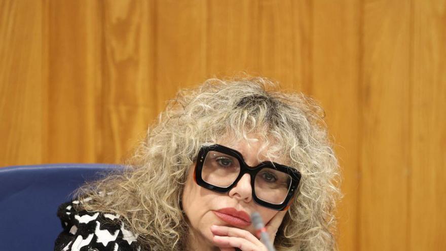 La alcaldesa Diana Piñeiro en le pleno de octubre. | Iago López