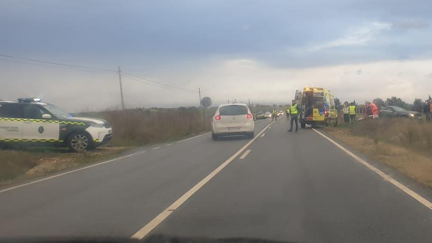 Dos heridos en una colisión múltiple entre tres vehículos junto a Cobadu, en Zamora